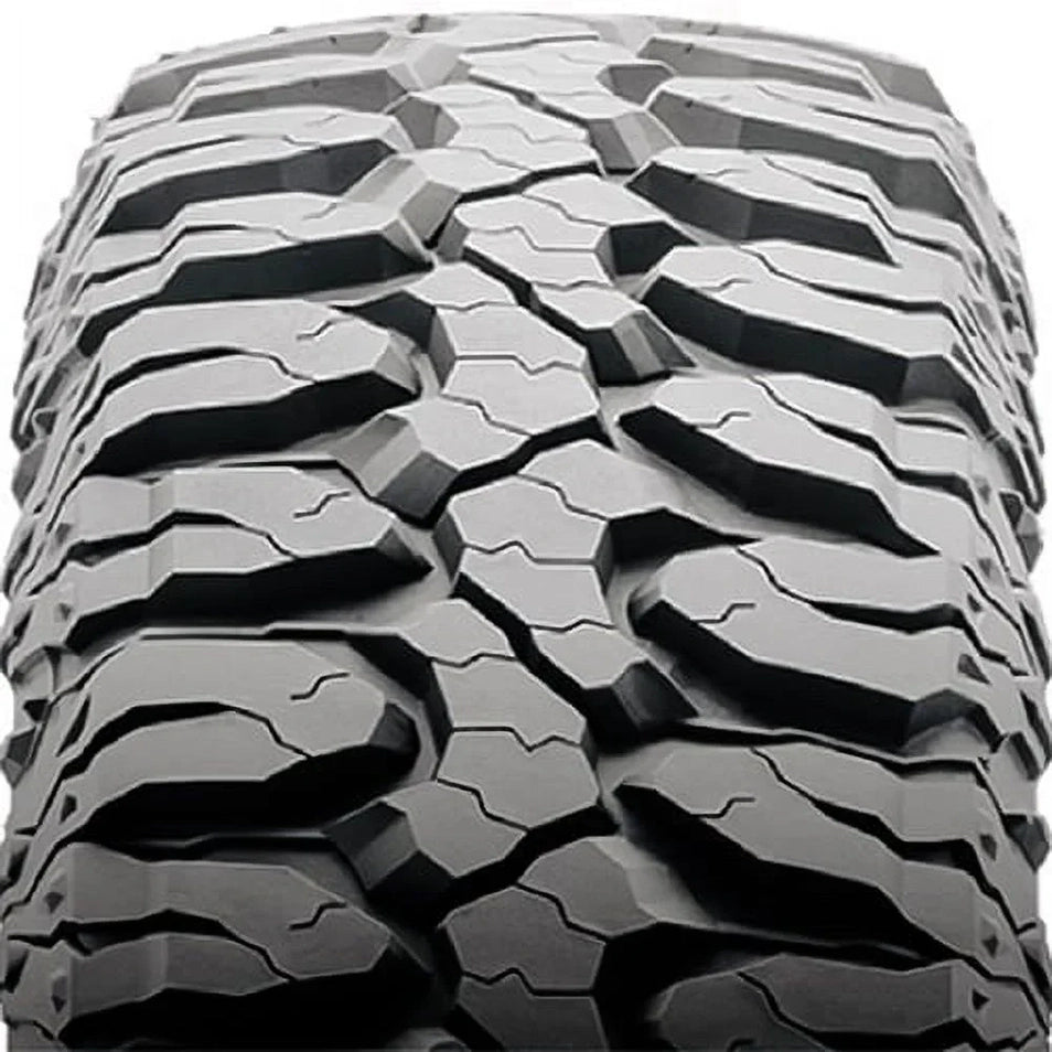 M/T Mud Terrain LT33X12.50R15 108Q C Light Truck Tire