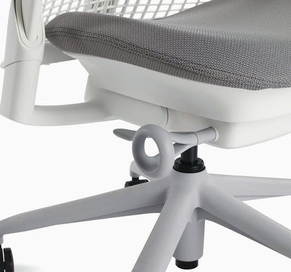 Sayl Chair